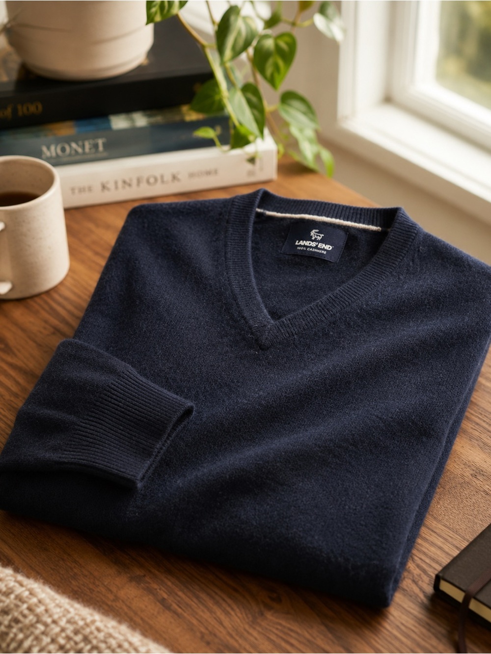 Lands’ End Men’s 100% Cashmere Navy V-Neck Sweater Size Large